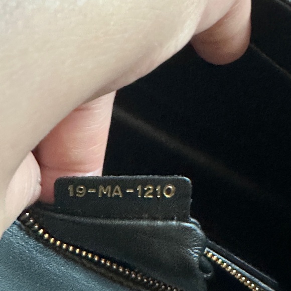 Authentic CHRISTIAN DIOR MONTAIGNE - Picture 15 of 17